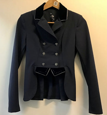 Imperial Riding Child’s Dressage Navy Show Jacket Size 34