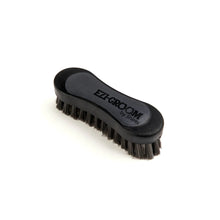 Load image into Gallery viewer, Shires Ezi-Groom Face Brush