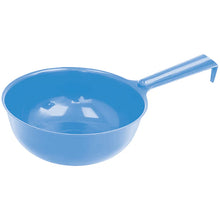 Load image into Gallery viewer, Perry Plastic Feed Bowl Scoop