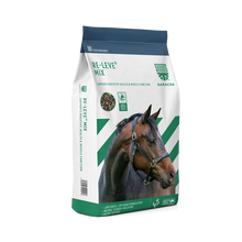 Load image into Gallery viewer, Saracen Horse Feeds