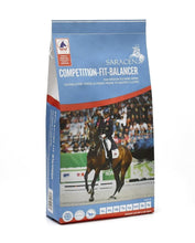 Load image into Gallery viewer, Saracen Horse Feeds