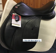 Load image into Gallery viewer, GFS Monarch Adjustable 17" Wide GP Saddle