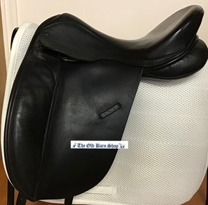 Ideal 17.5" Wide Dressage Saddle