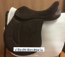 Load image into Gallery viewer, Derby House GP 17&quot; Wide Saddle