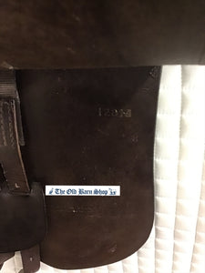 Lovatt & Ricketts 16.5" Wide Brown Show Saddle