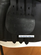 Load image into Gallery viewer, GFS 18&quot; Pro Event Medium/Wide Saddle
